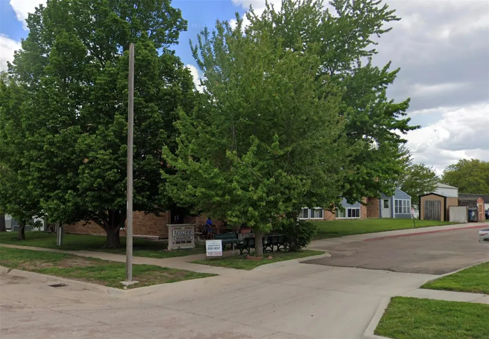 123 S 11th St Geneva, NE 68361
