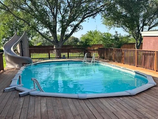 8695 State Highway 71 El Campo, TX 77437