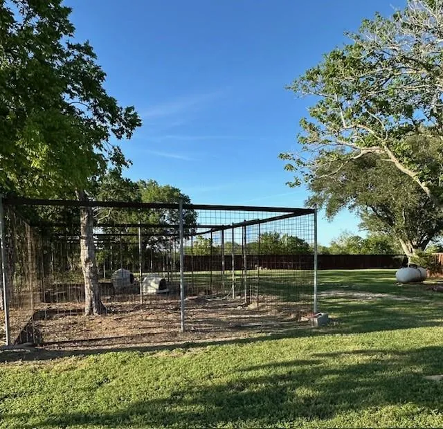 8695 State Highway 71 El Campo, TX 77437