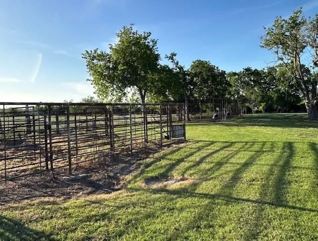 8695 State Highway 71 El Campo, TX 77437