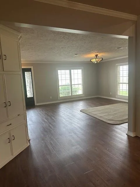 8695 State Highway 71 El Campo, TX 77437
