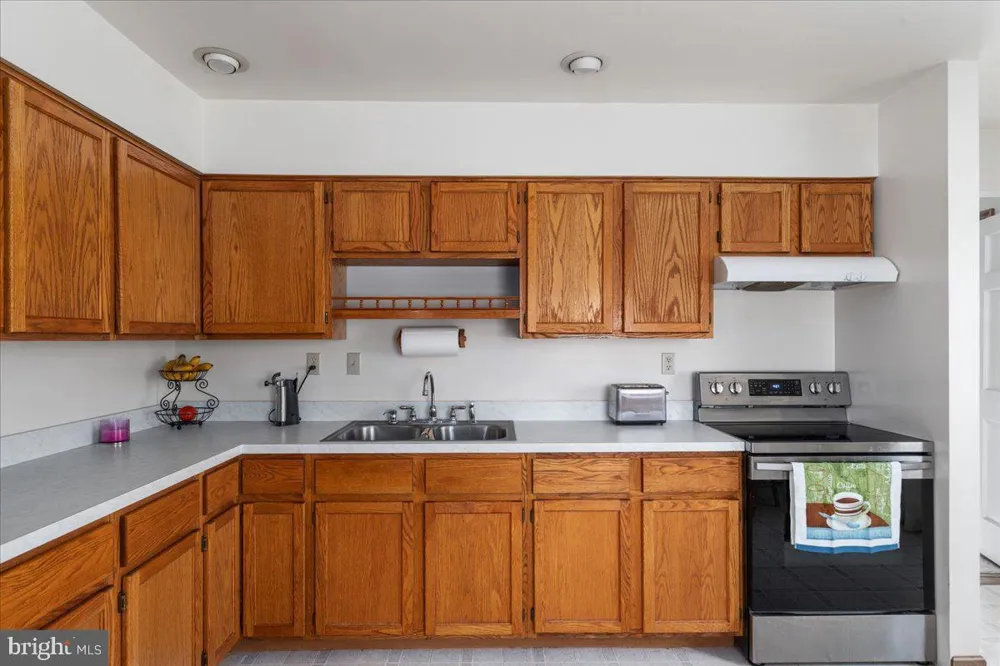 709 DICKS HOLLOW ROAD Winchester, VA 22603