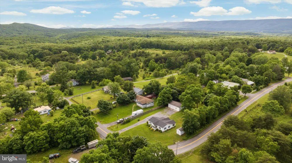 709 DICKS HOLLOW ROAD Winchester, VA 22603