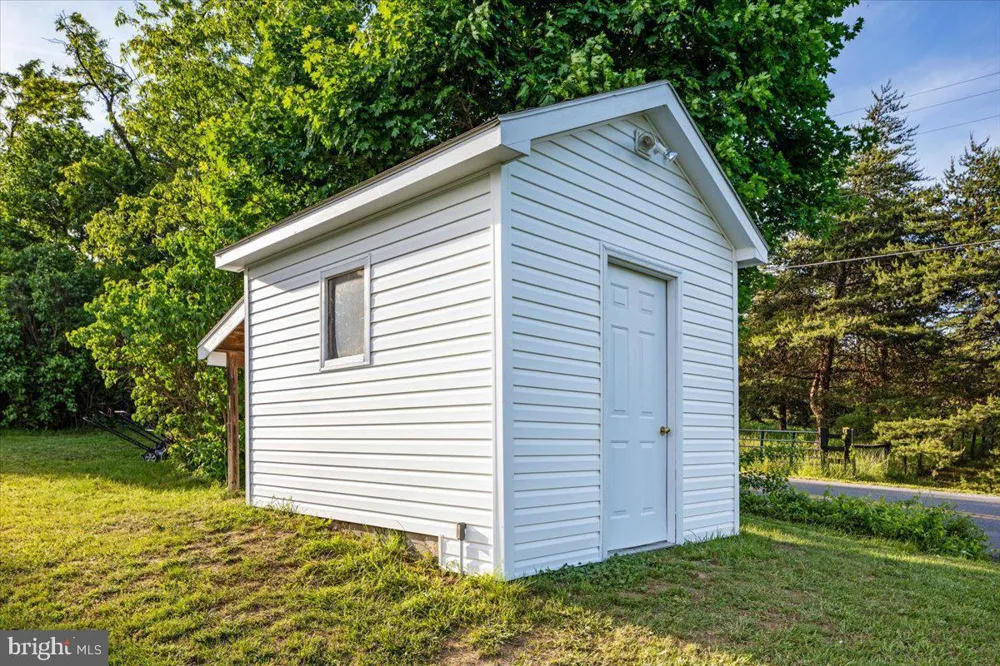 709 DICKS HOLLOW ROAD Winchester, VA 22603