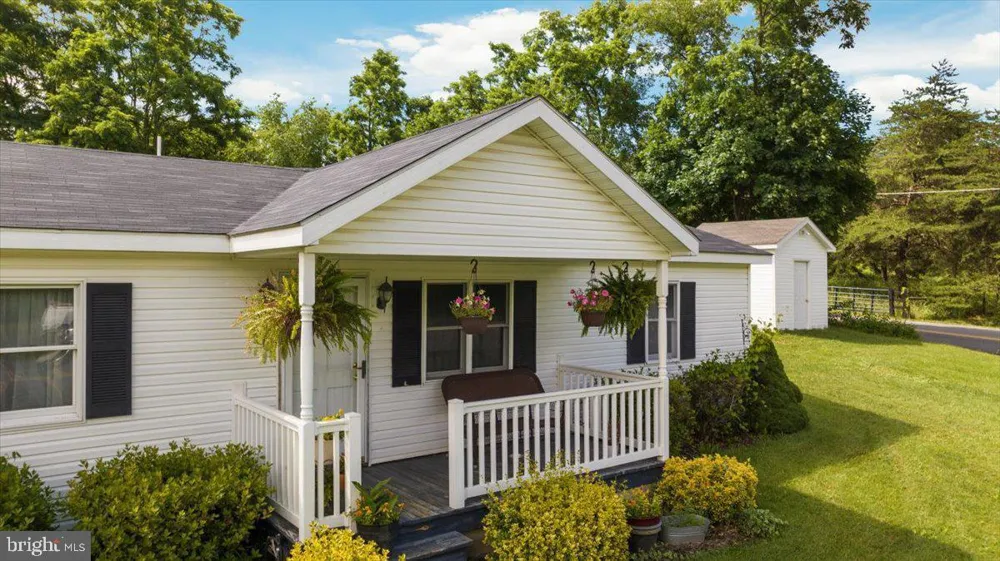 709 DICKS HOLLOW ROAD Winchester, VA 22603