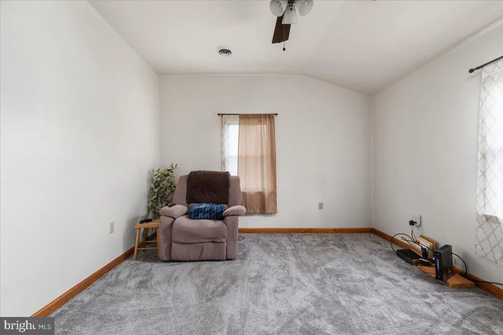 709 DICKS HOLLOW ROAD Winchester, VA 22603