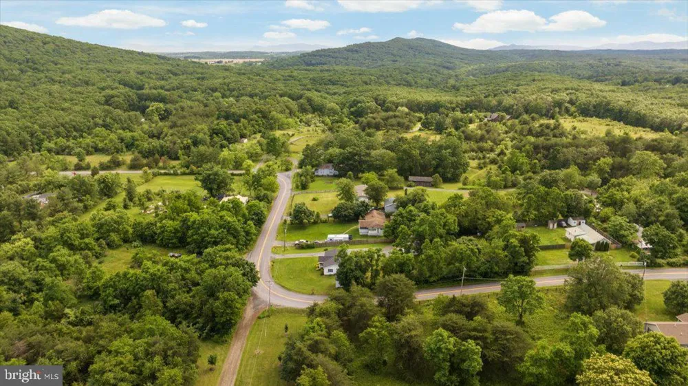 709 DICKS HOLLOW ROAD Winchester, VA 22603