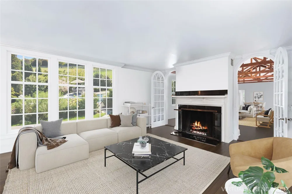 22 Bayfield Lane Westhampton Beach, NY 11978