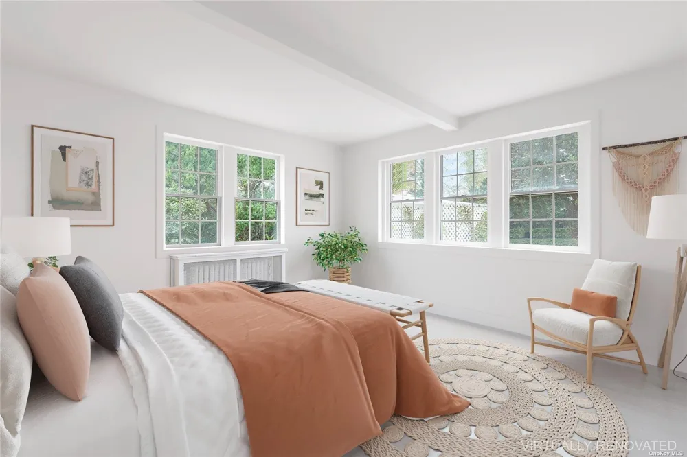22 Bayfield Lane Westhampton Beach, NY 11978