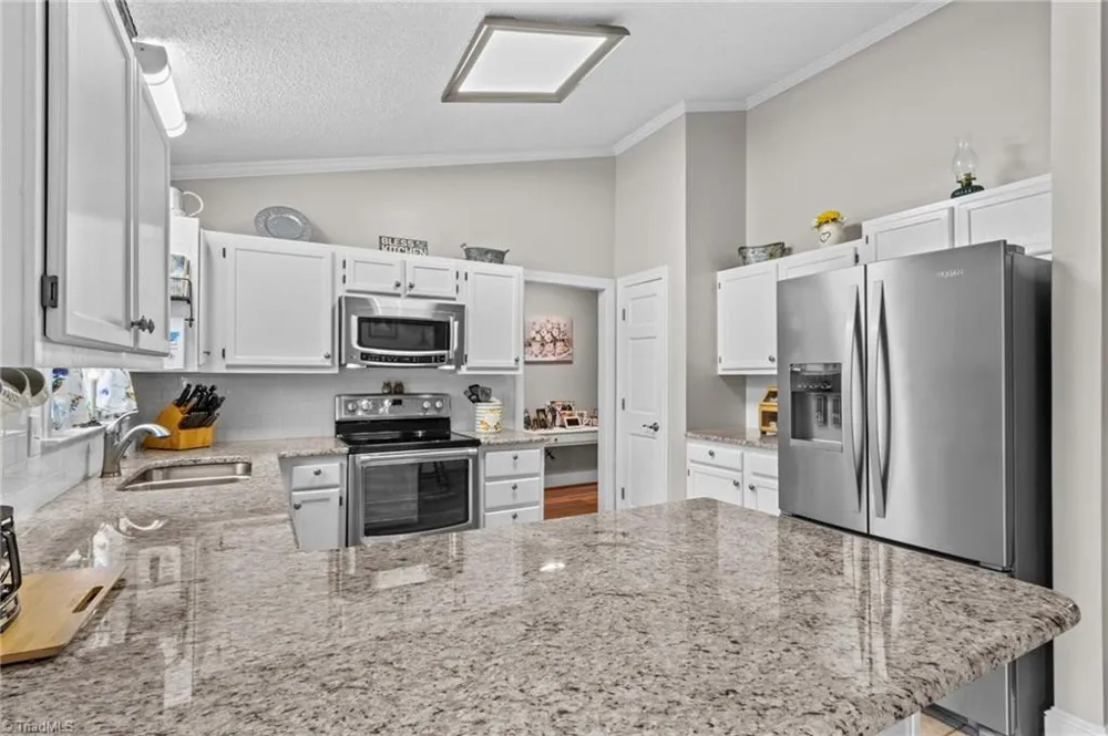 402 Swaim Court Salisbury, NC 28147