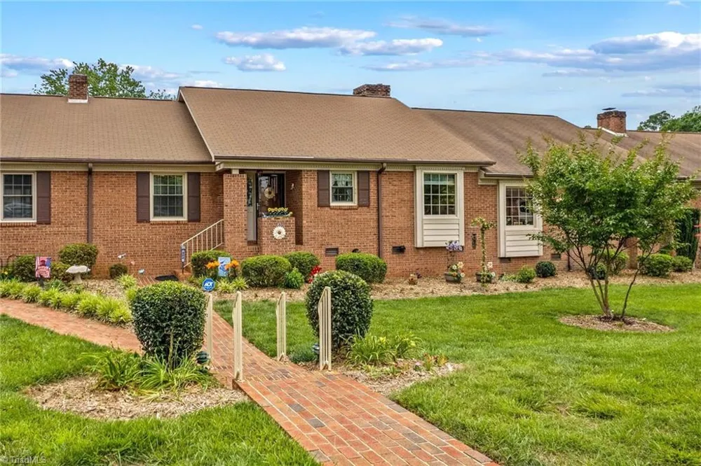 402 Swaim Court Salisbury, NC 28147