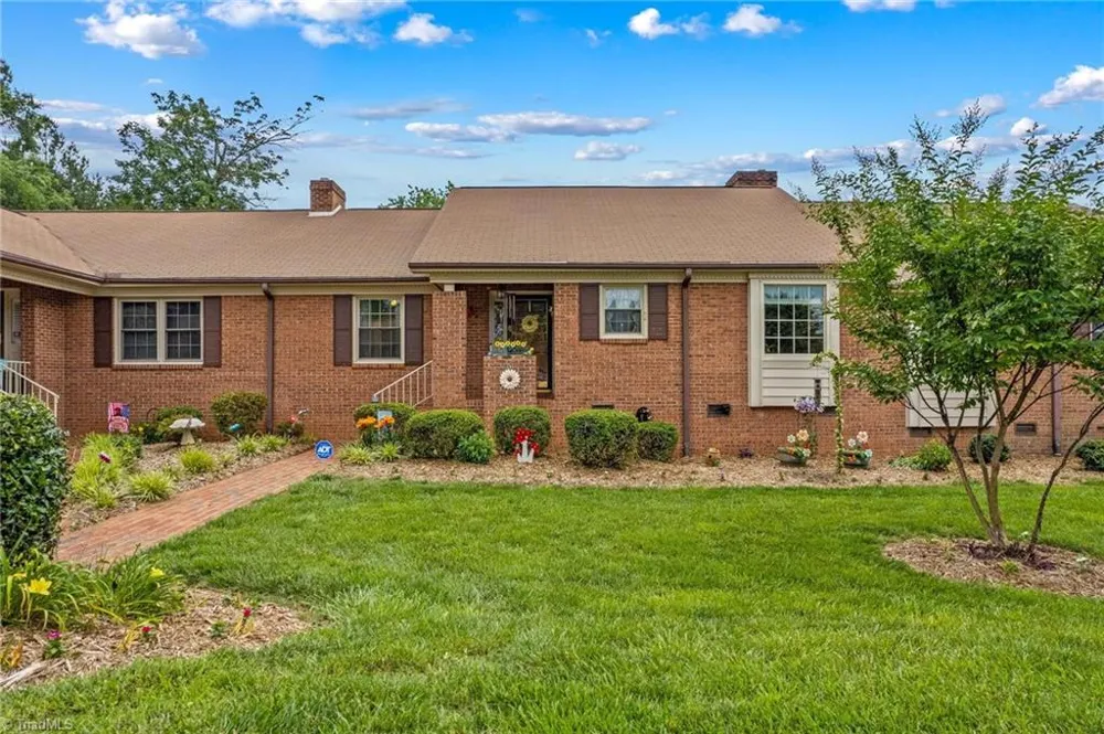402 Swaim Court Salisbury, NC 28147
