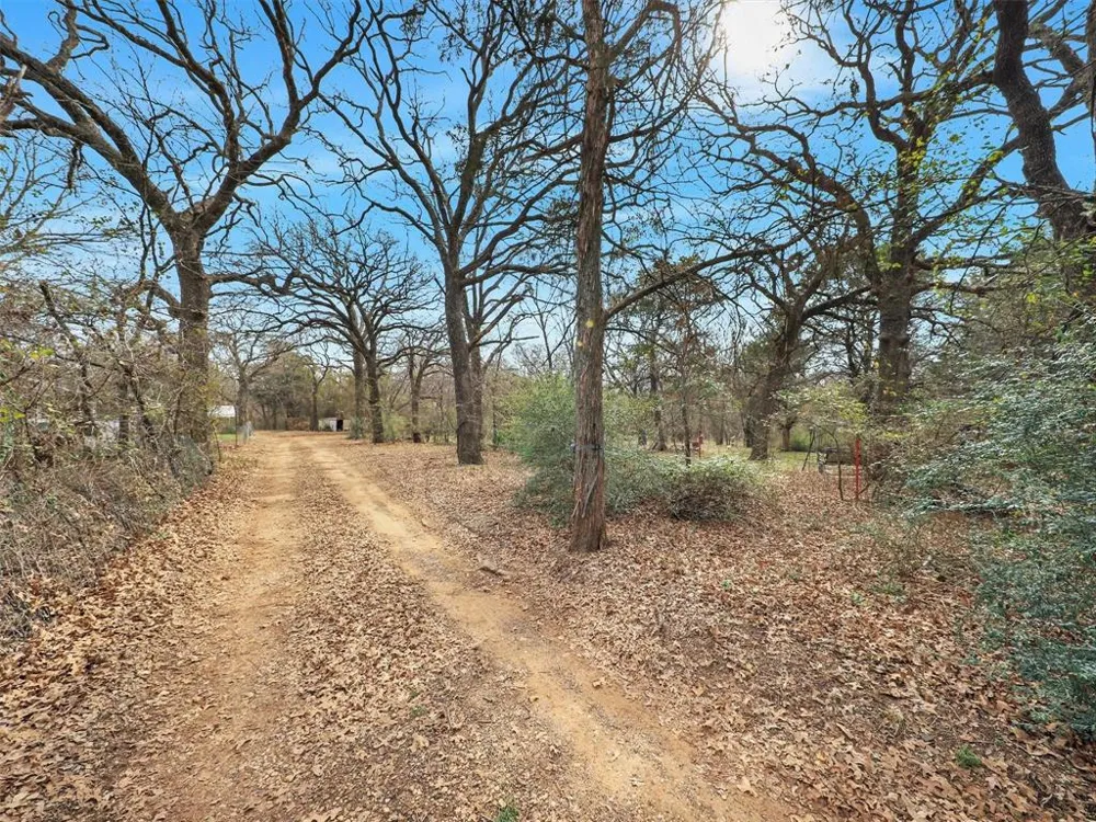 429 S Shady Shores Road Shady Shores, TX 76208