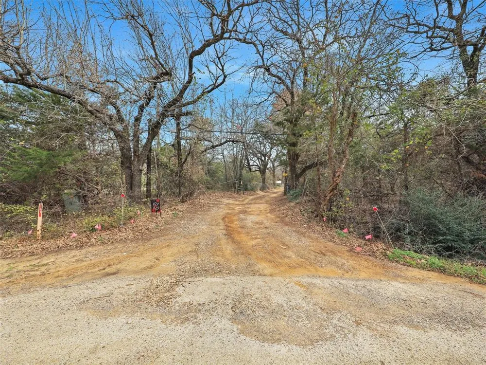 429 S Shady Shores Road Shady Shores, TX 76208