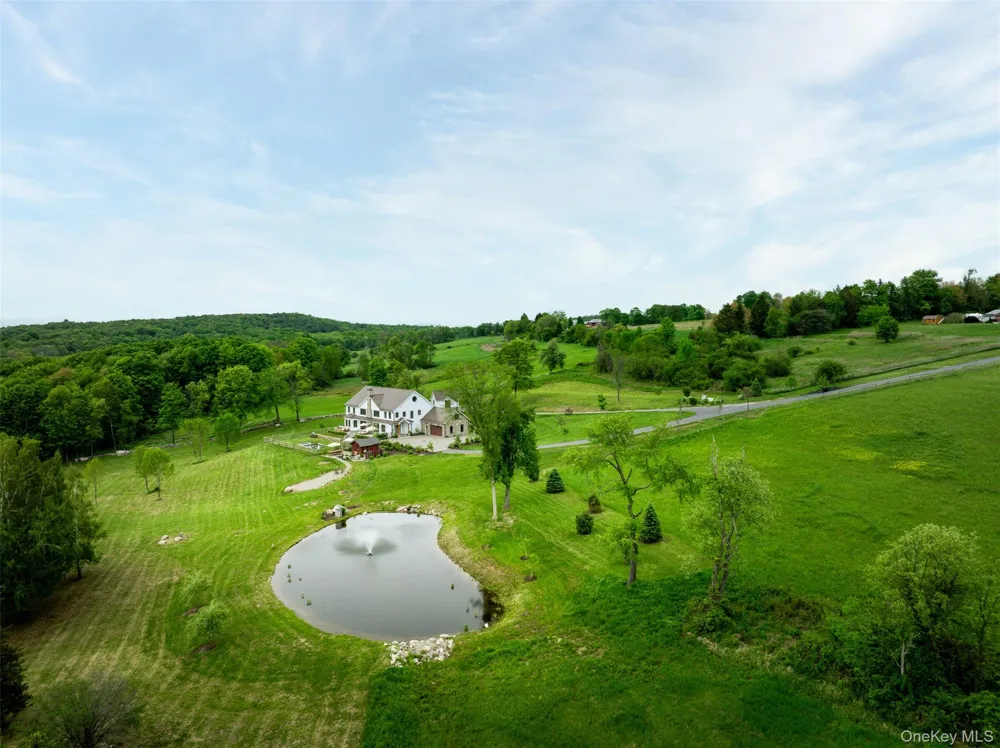 3585 Route 82 Millbrook, NY 12545