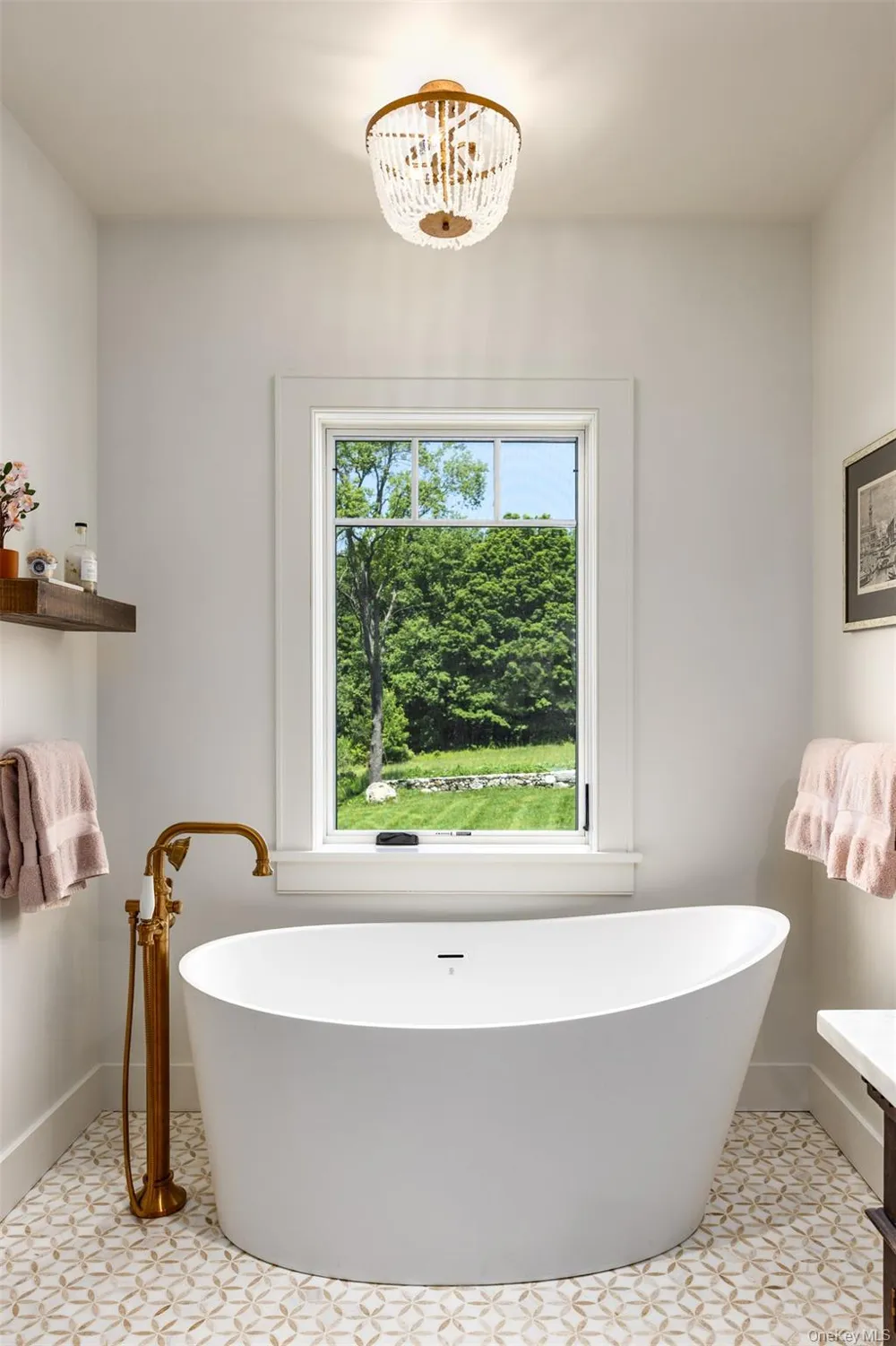 3585 Route 82 Millbrook, NY 12545