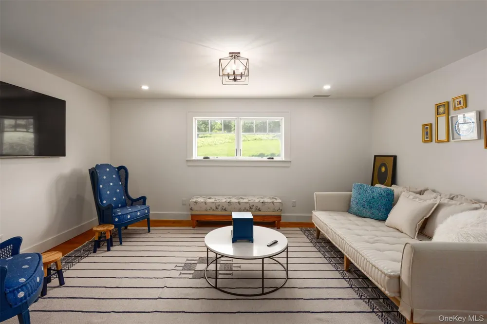 3585 Route 82 Millbrook, NY 12545