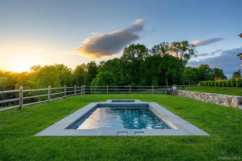 3585 Route 82 Millbrook, NY 12545