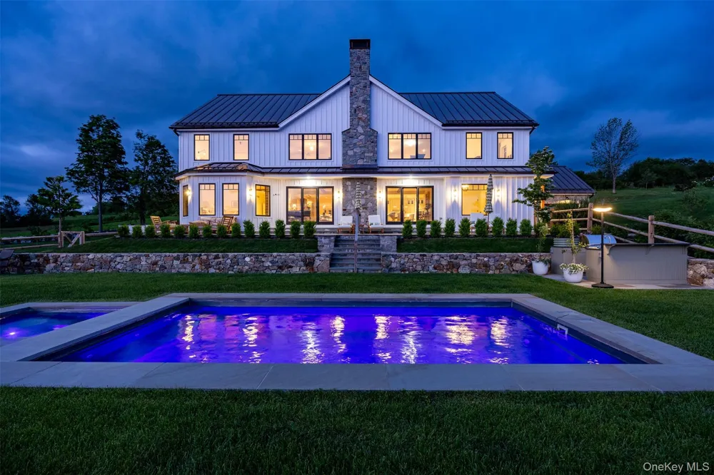 3585 Route 82 Millbrook, NY 12545