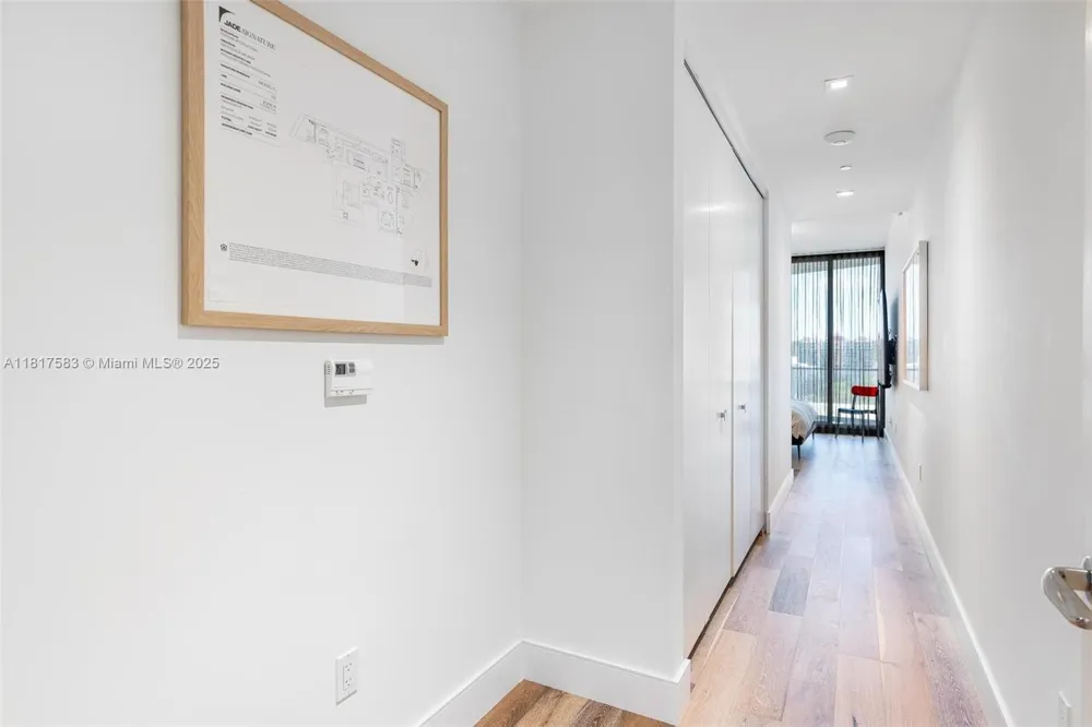 16901 Collins Ave #902 Sunny Isles Beach, FL 33160