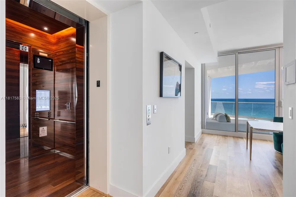 16901 Collins Ave #902 Sunny Isles Beach, FL 33160