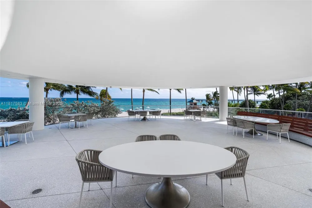 16901 Collins Ave #902 Sunny Isles Beach, FL 33160