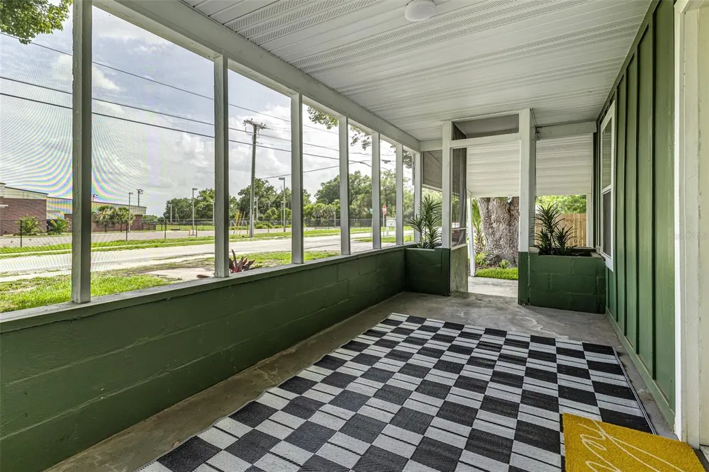 2711 CRUTCHFIELD ROAD Lakeland, FL 33805