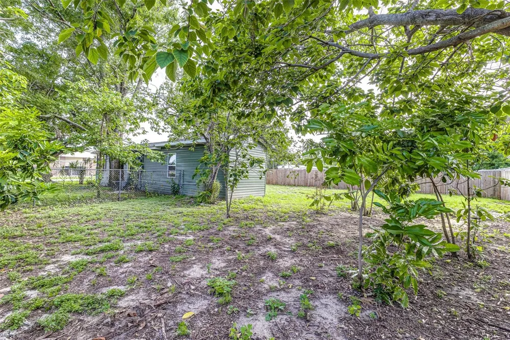 2711 CRUTCHFIELD ROAD Lakeland, FL 33805