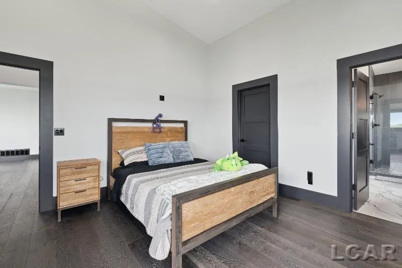 8676 Cherry Point Drive Rollin Township, MI 49253