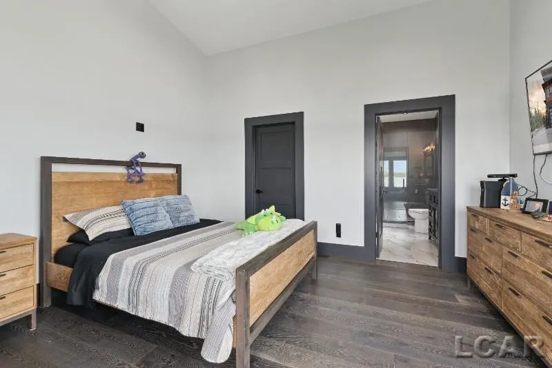 8676 Cherry Point Drive Rollin Township, MI 49253