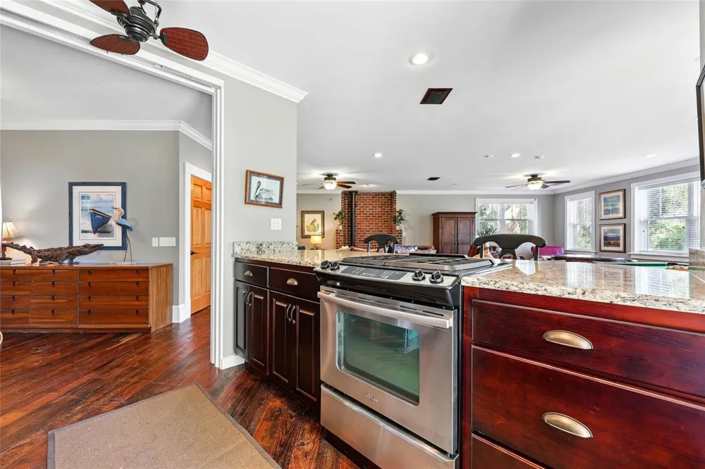 23014 NE 69TH AVENUE Melrose, FL 32666