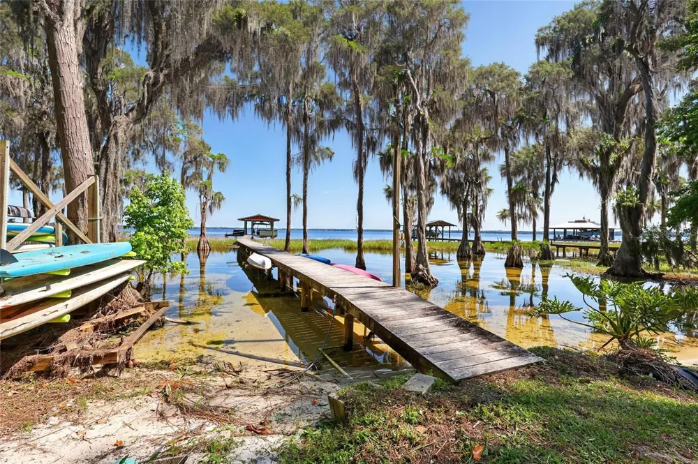 23014 NE 69TH AVENUE Melrose, FL 32666