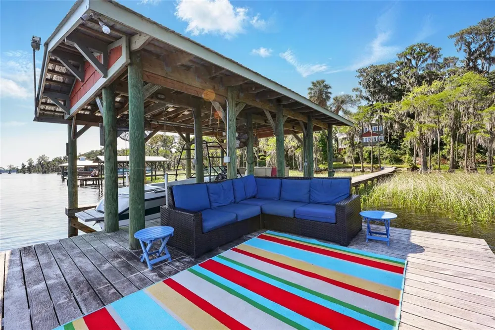 23014 NE 69TH AVENUE Melrose, FL 32666