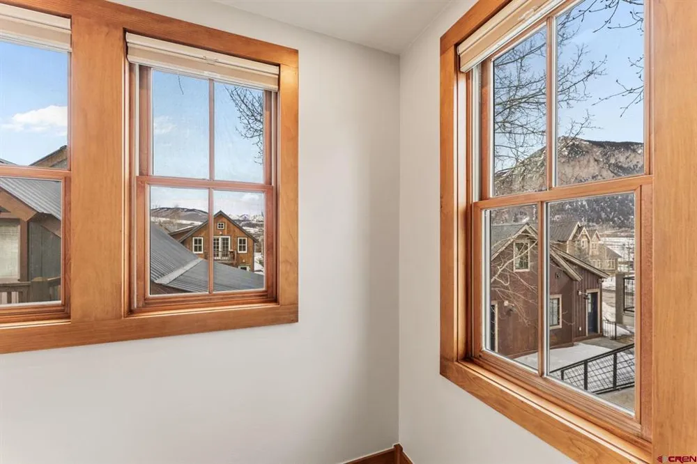 825 Whiterock Avenue Crested Butte, CO 81224