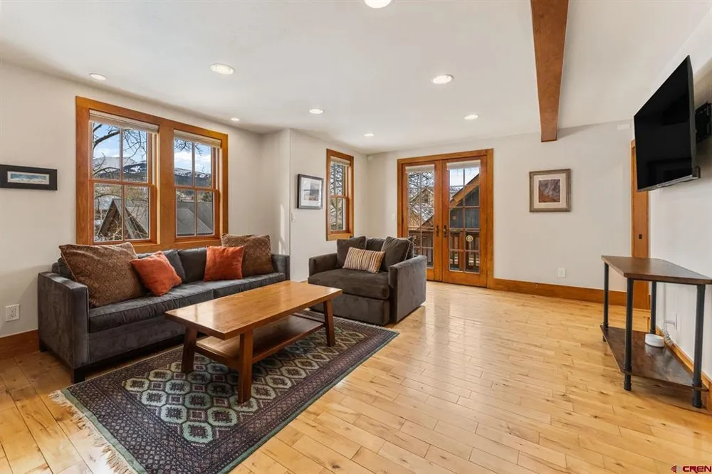 825 Whiterock Avenue Crested Butte, CO 81224