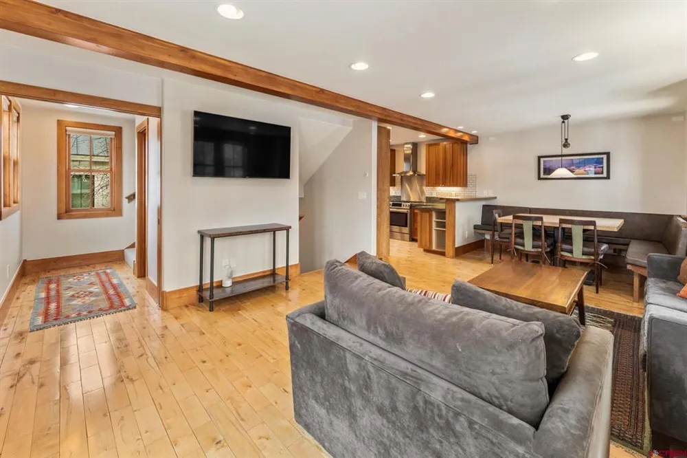 825 Whiterock Avenue Crested Butte, CO 81224