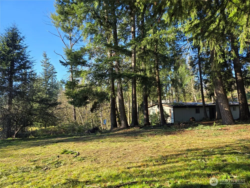 29445 SE 371st Street Enumclaw, WA 98022