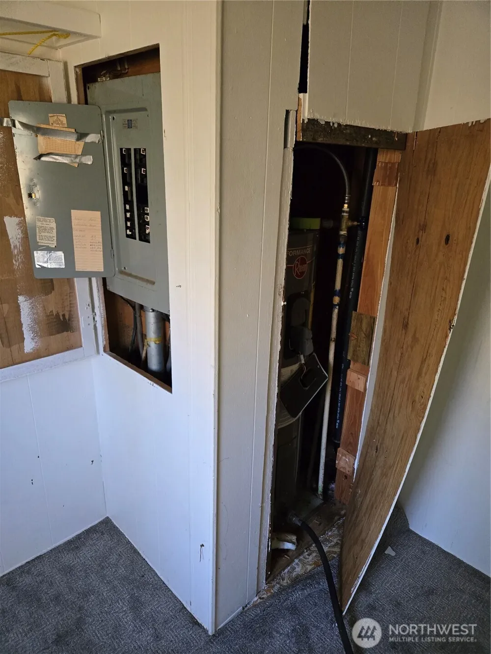 29445 SE 371st Street Enumclaw, WA 98022