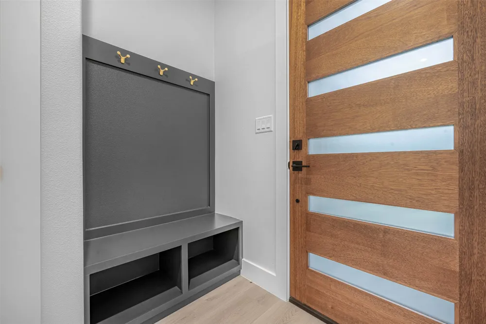 303 W Lane Avenue Manor, TX 78653