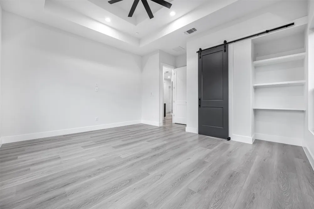 303 W Lane Avenue Manor, TX 78653