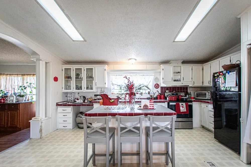 3370 Pettytown Road Dale, TX 78616