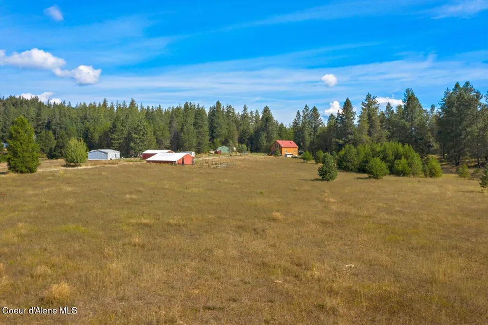 95 Twin Rivers Road Athol, ID 83801