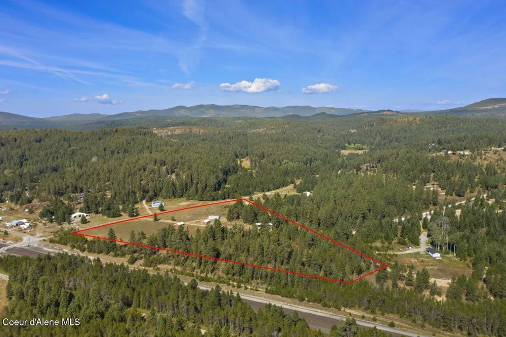 95 Twin Rivers Road Athol, ID 83801