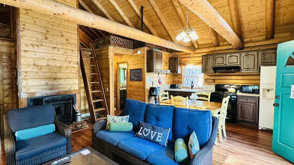 53341 Sherman Drive Idyllwild, CA 92549
