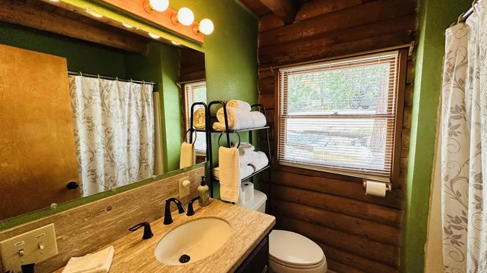 53341 Sherman Drive Idyllwild, CA 92549