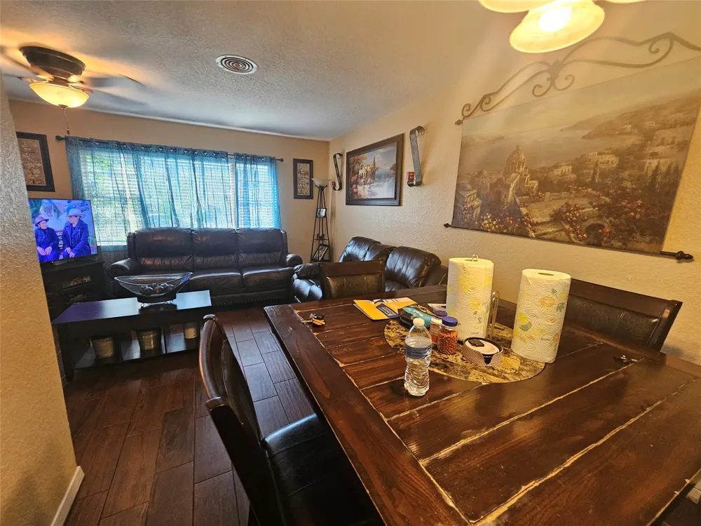 213 Linda Street Deer Park, TX 77536