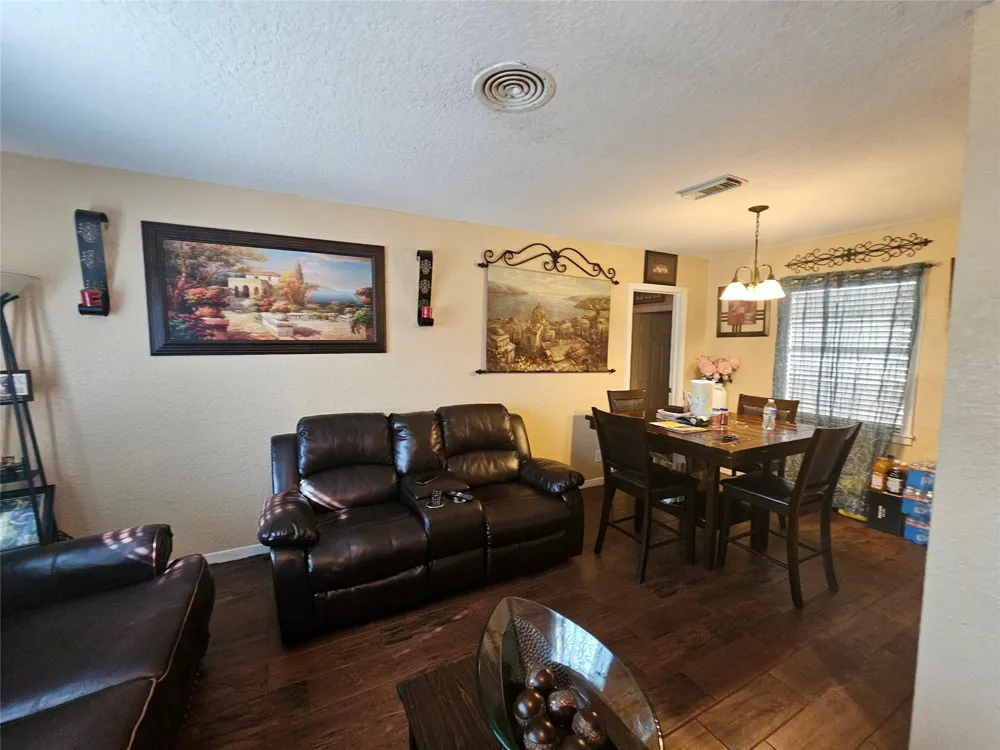 213 Linda Street Deer Park, TX 77536