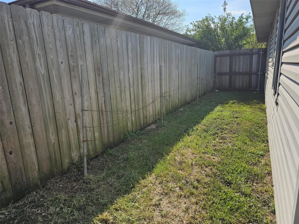 213 Linda Street Deer Park, TX 77536
