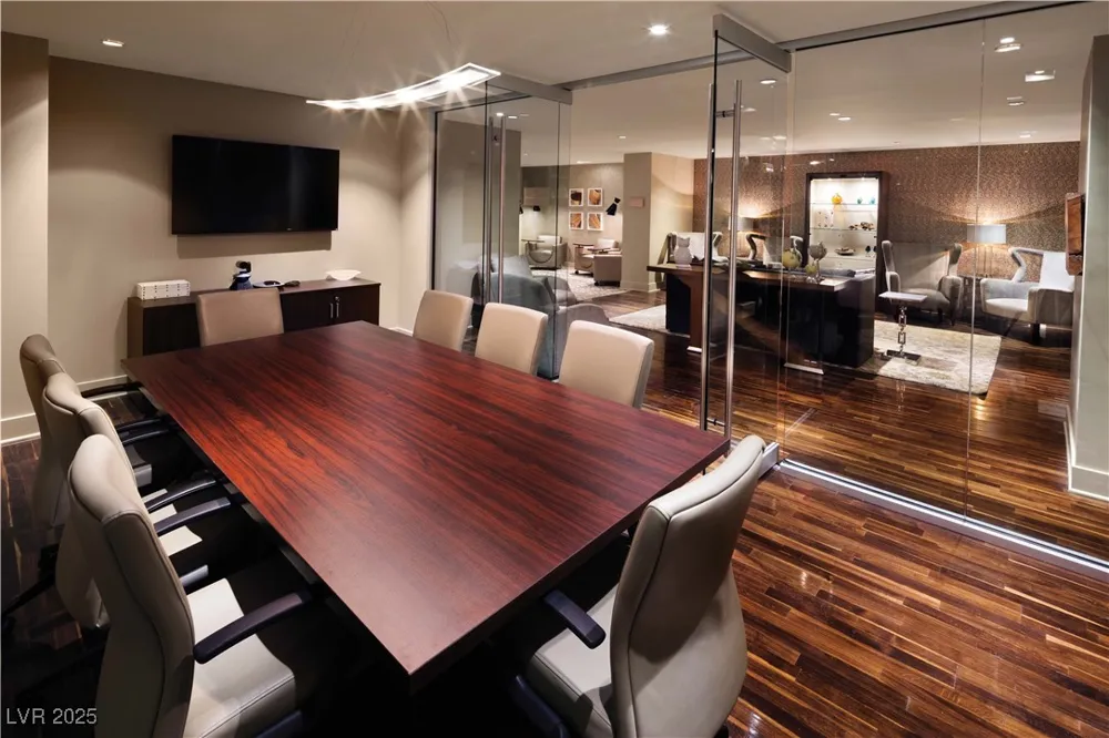 8255 LAS VEGAS BOULEVARD #1816 Las Vegas, NV 89123