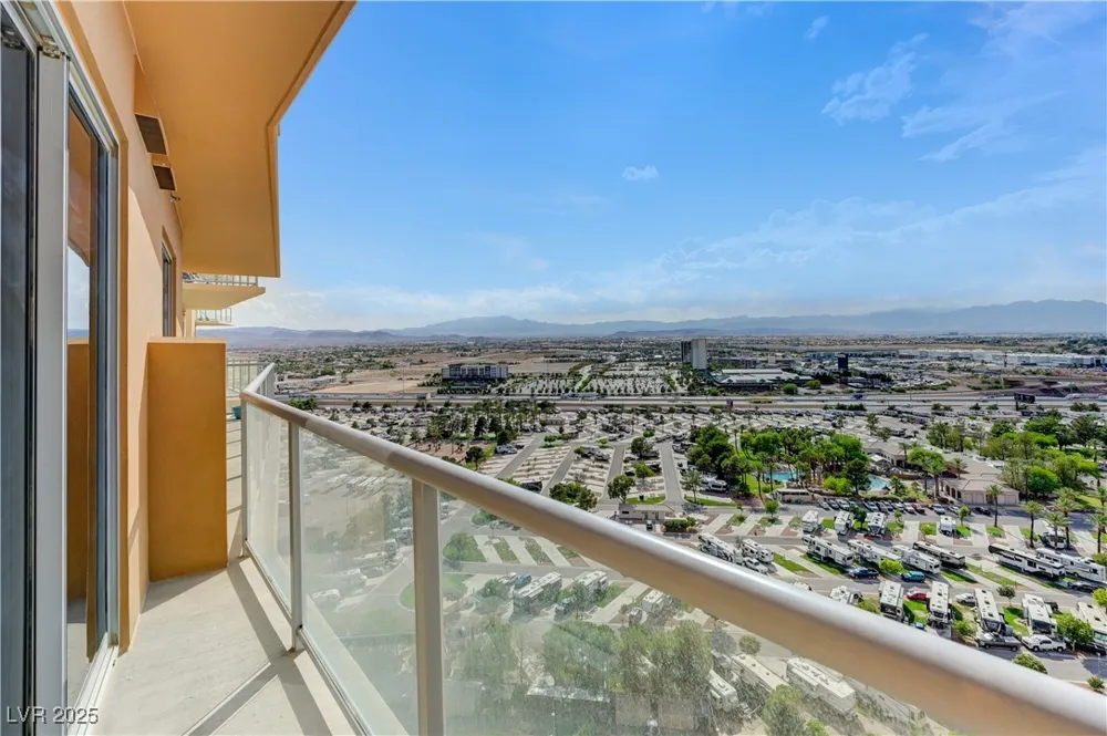 8255 LAS VEGAS BOULEVARD #1816 Las Vegas, NV 89123